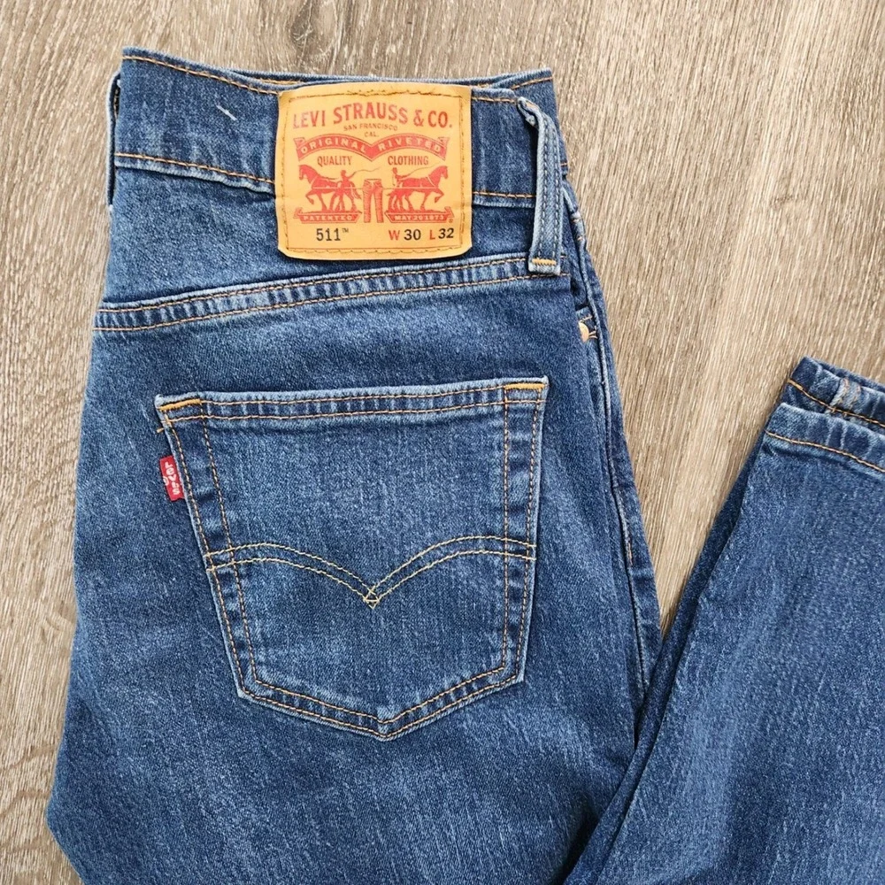 Levis levi 511